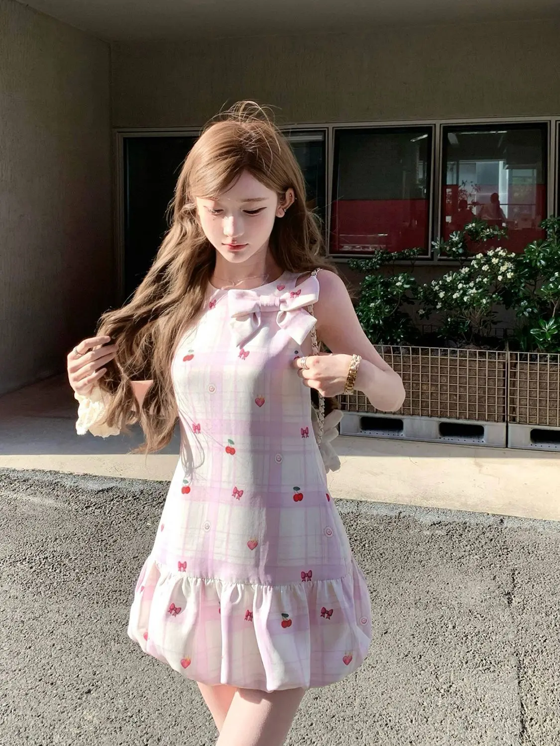 

Japan Sweet Pink Plaid Bow Print Dress New Summer Style Sleeveless Flower Bud Skirt Short Skirt