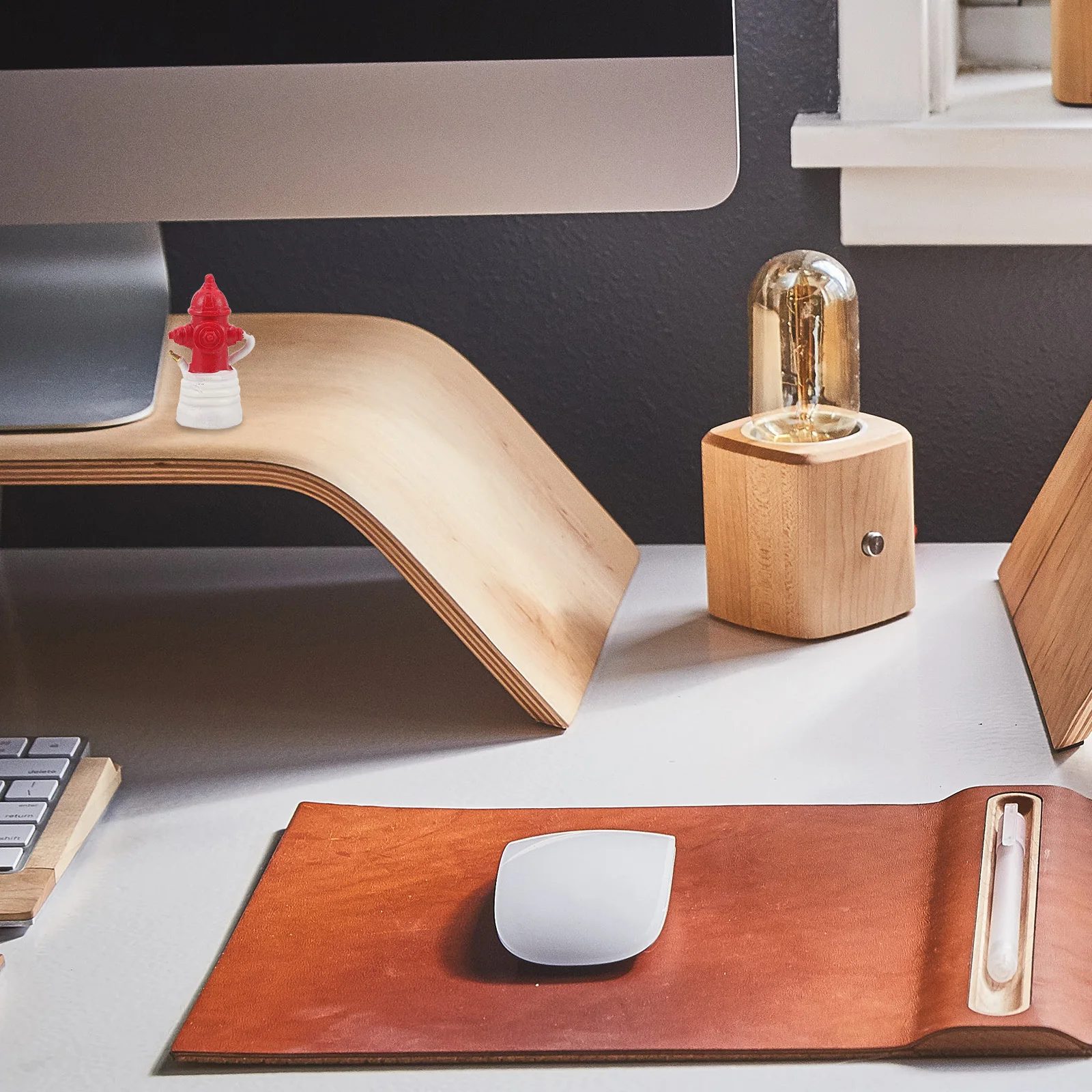 تمثال صغير لصنبور النار الراتنج ديكور المنزل والمكتب حديقة طاولة الرمل تخطيط الزينة نابض بالحياة ساحة زخرفة الحرفية