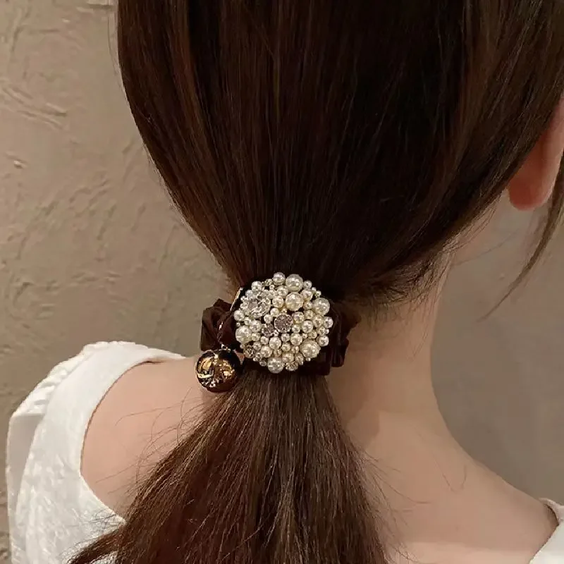 Pearl rhinestone head rope female ponytail vintage simple temperament high-grade sense hair rope leather band ball head large co