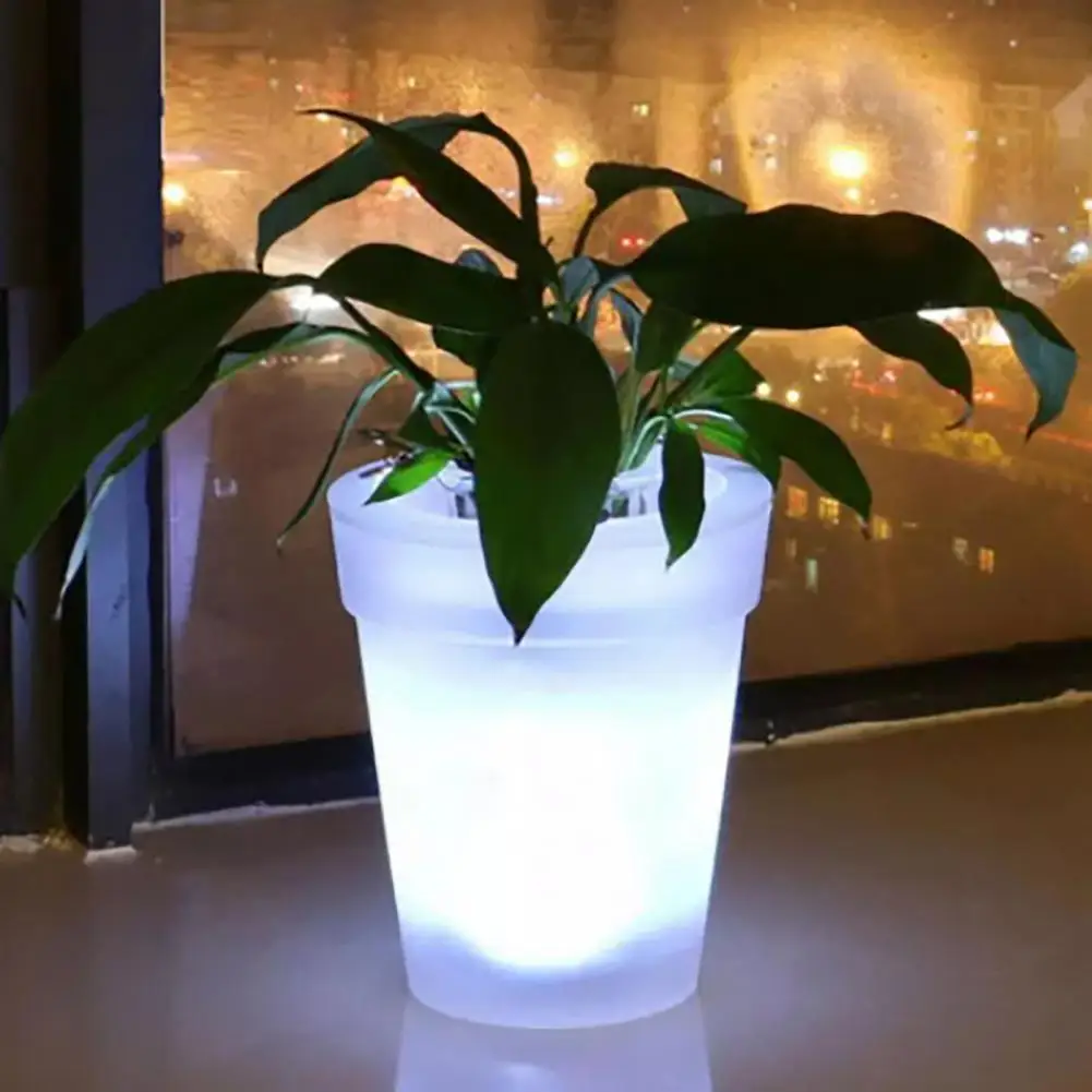 LED Işıklı Güneş Enerjili Çiçeklik: Bahçenize Modern Bir Dokunuş Katın