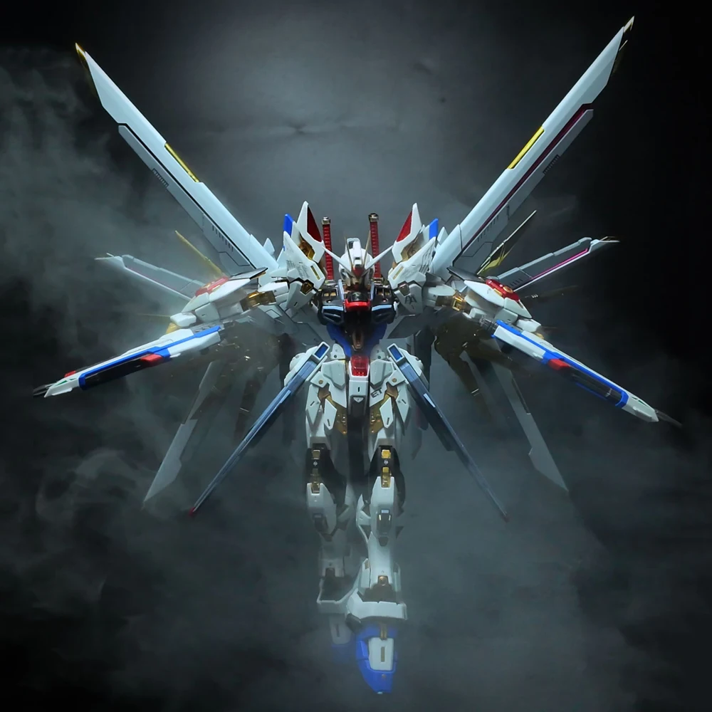 1/100 ZGMF/A-262PD-P Mighty Strike Freedom Flying Backpack Accessories Pack Modified Model Action Toy Figures Christmas Gifts