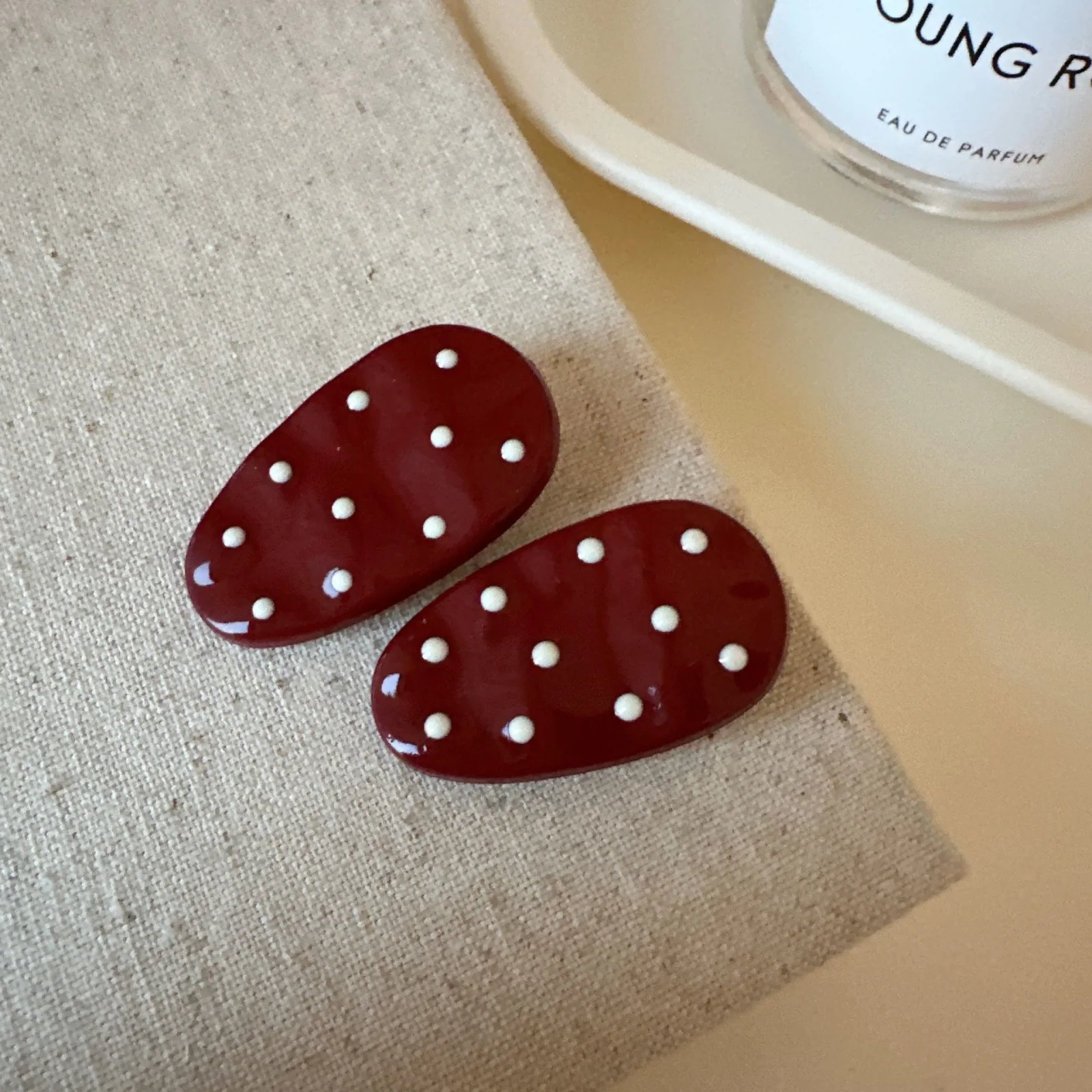 2-teiliges süßes gepunktetes Haarspangen-Set, bunte ovale Haarnadeln, süßer Haarschmuck für Mädchen, perfekt für den täglichen Haarstyling – Detail 3
