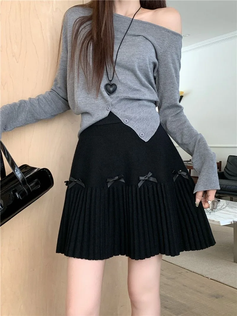 Autumn Pleated Women Mini Skirts Korean Sweet Knitted Slim Female Skirts New Preppy Style Elastic Waist Ladies Casual Skirt