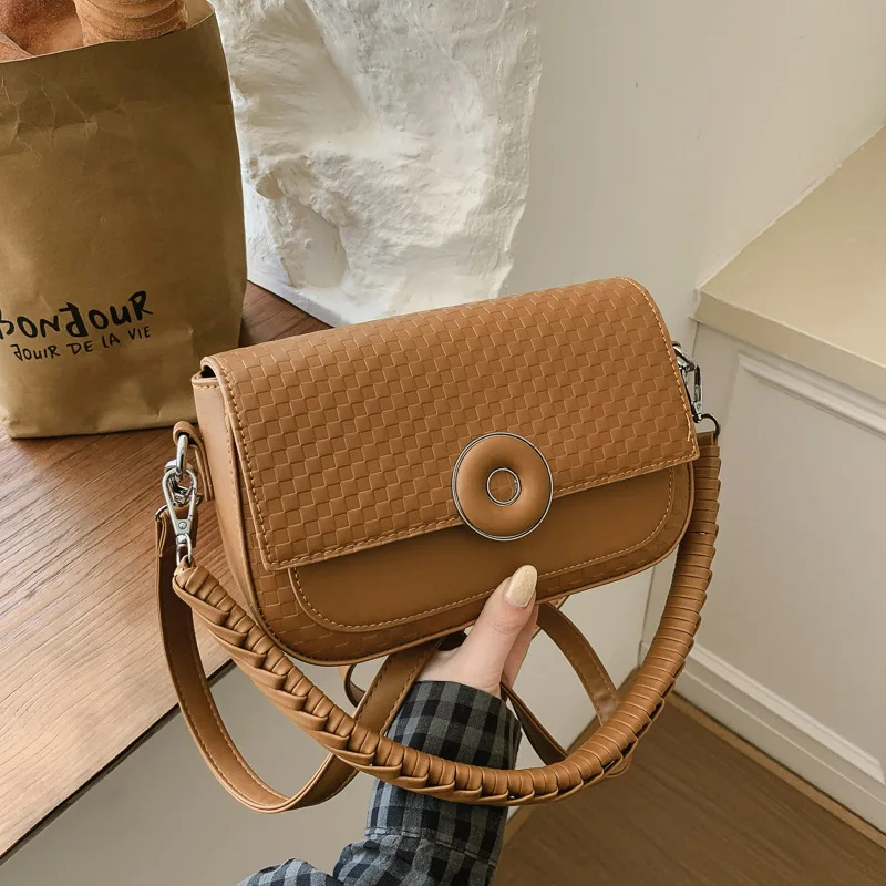 Fashion small square bag women's trend popular contrasting color versatile small bag niche contrasting color shoulder messenger