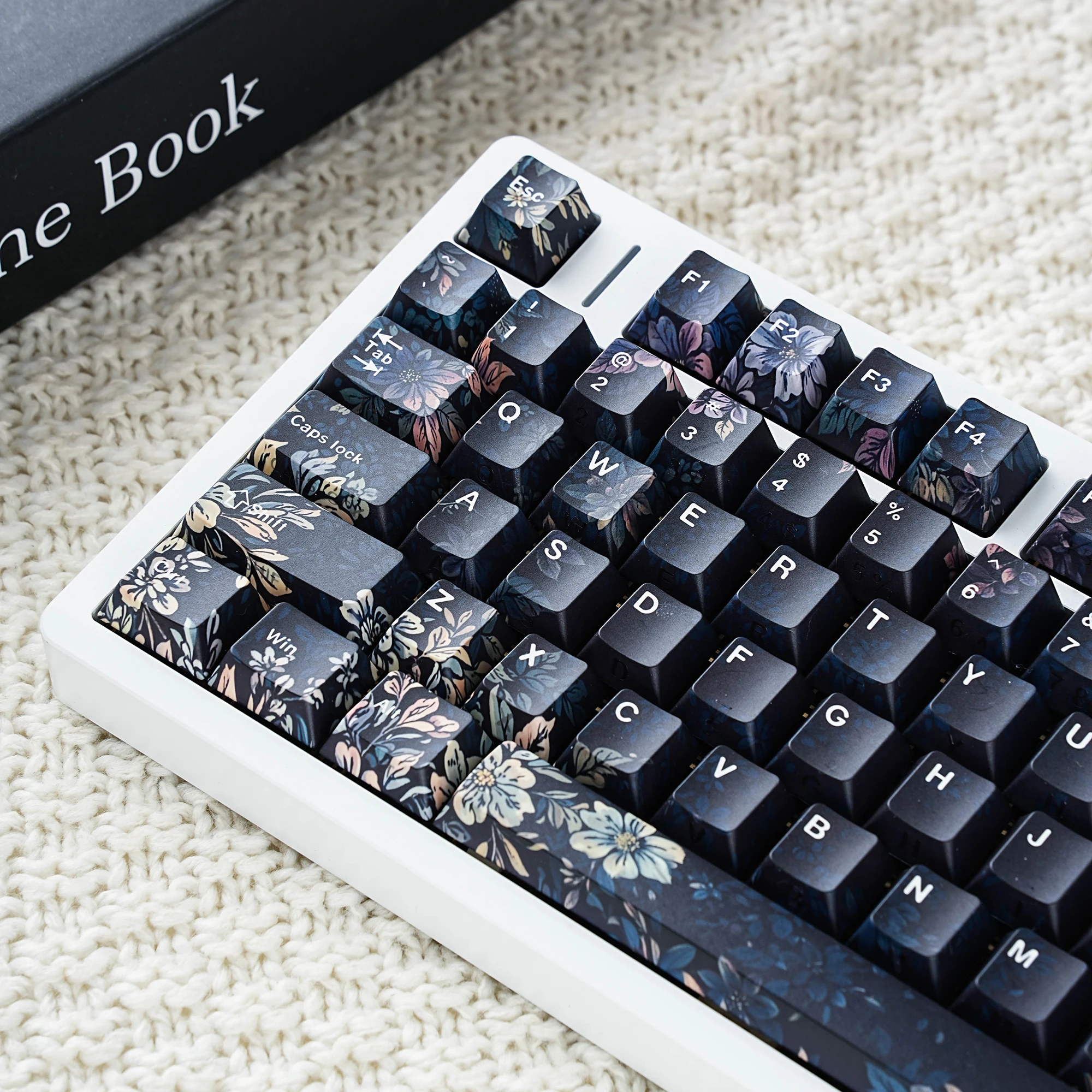 Klawisze PBT Dye-Sub z bocznym podświetleniem, profil Cherry, 131 klawiszy, koreańskie, do klawiatury mechanicznej, hiszpańskie, arabskie, francuskie, niemieckie, rosyjskie. — zdjęcie produktu 2