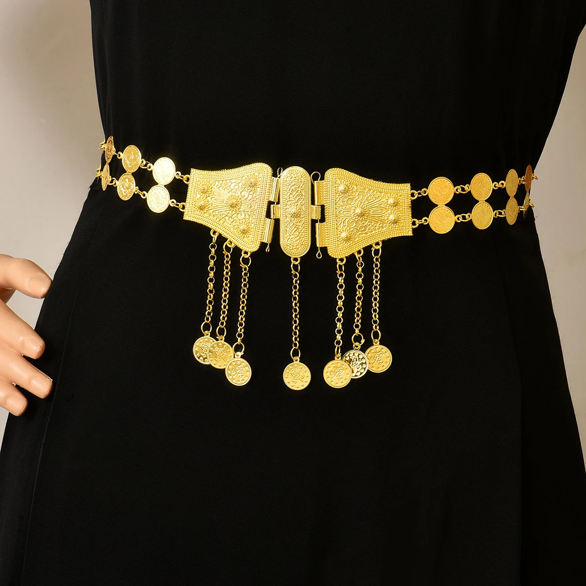 

Luxury Gold-Plated Bride's Waist Belt with Hollow Floral Pattern Coin Tassel Festival Gift Women's Jewelry Waist Seal
