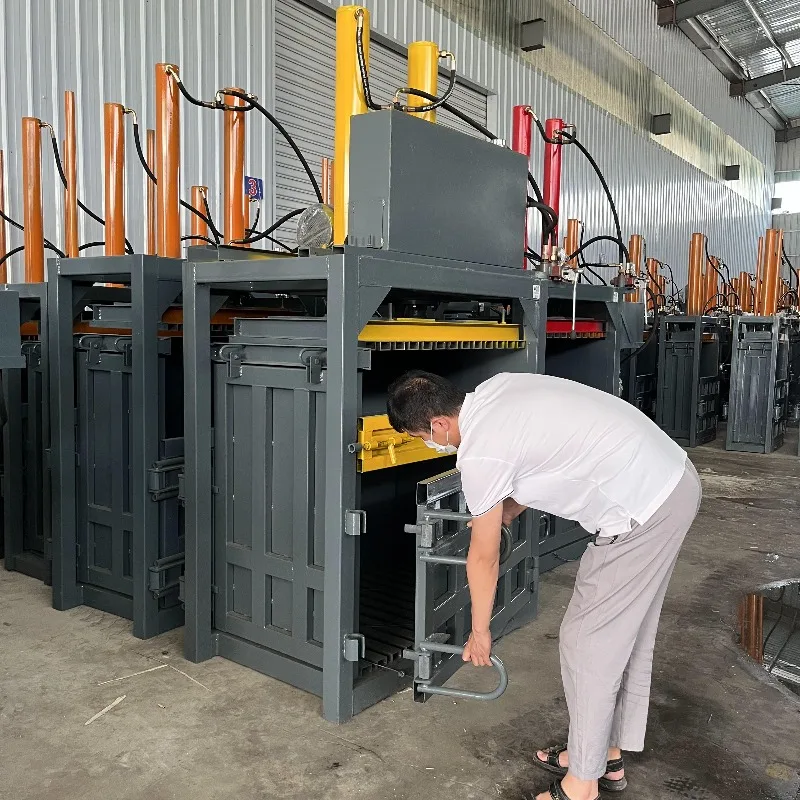 Customized Vertical Bailer Machine For Recycling Press Compact Baling Machine Waste Paper Carton Aluminum Can Compress Baler Mac