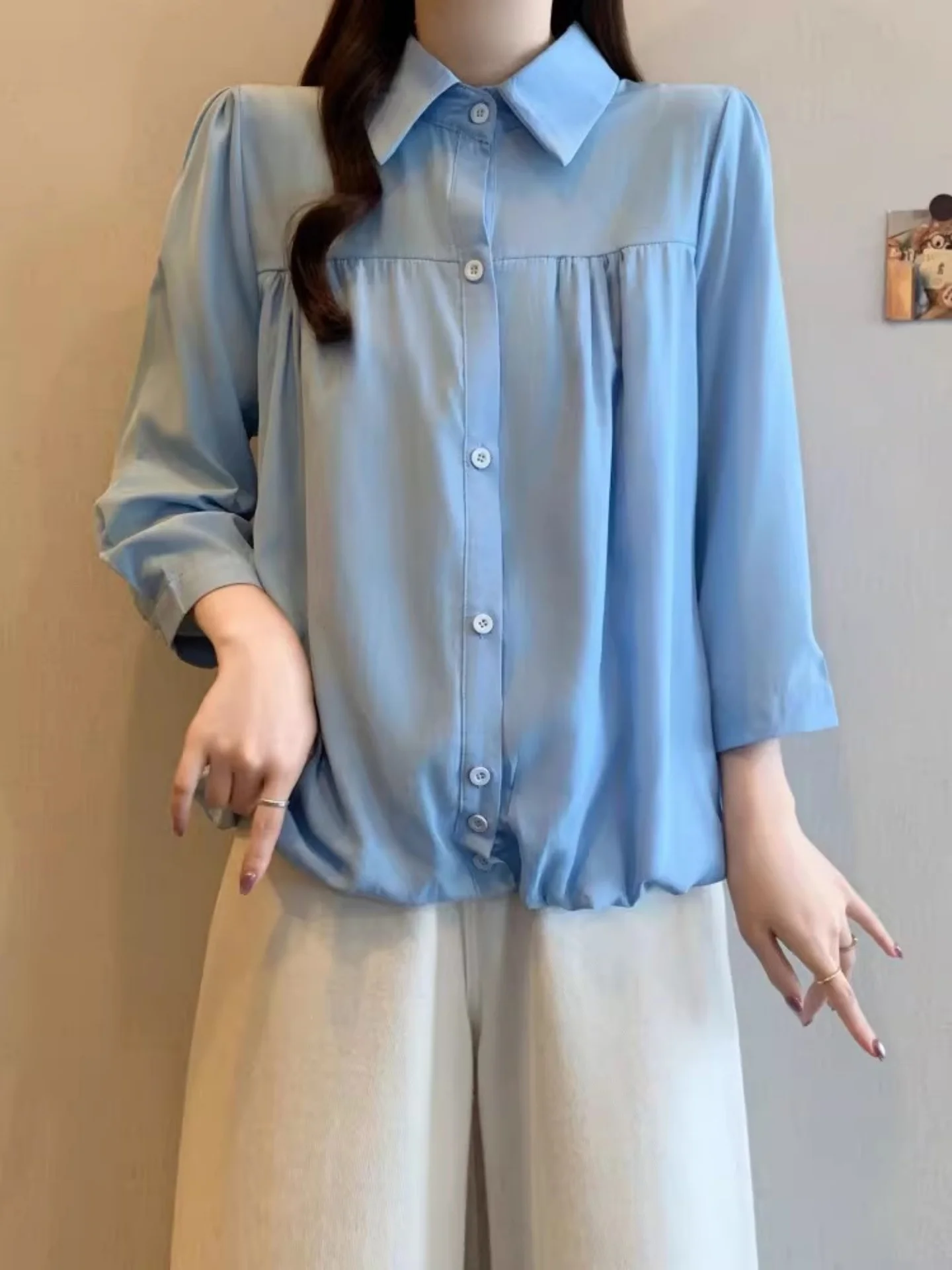 

Синяя повседневная рубашка с эффектом похудения, большие размеры, весна 2026, модный универсальный топ для женщин