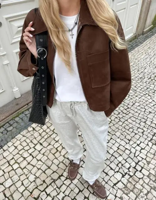 Fashion Women's Clothing Autumn and Winter New Long Sleeved Suede Jacket Brown 2025 New Small Suit Zipper Top Jacket