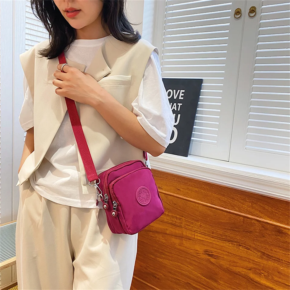 Women Nylon Shoulder Bags Designer Large Handbags High Quality Vintage Messenger Bag Travel Crossbody Bags Shoulder Bag