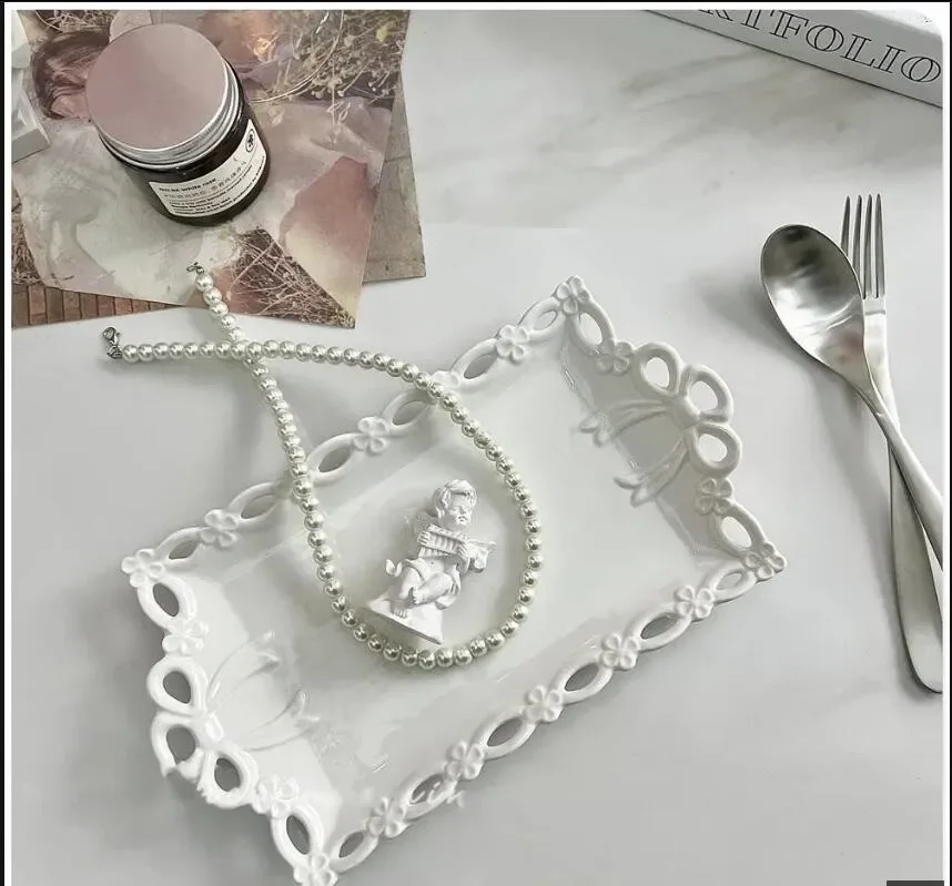 

Vintage Ceramic Dessert Plate French Hollowed Out Lace Afternoon Tea Tableware Dishes Fruit Snack Dim Sum