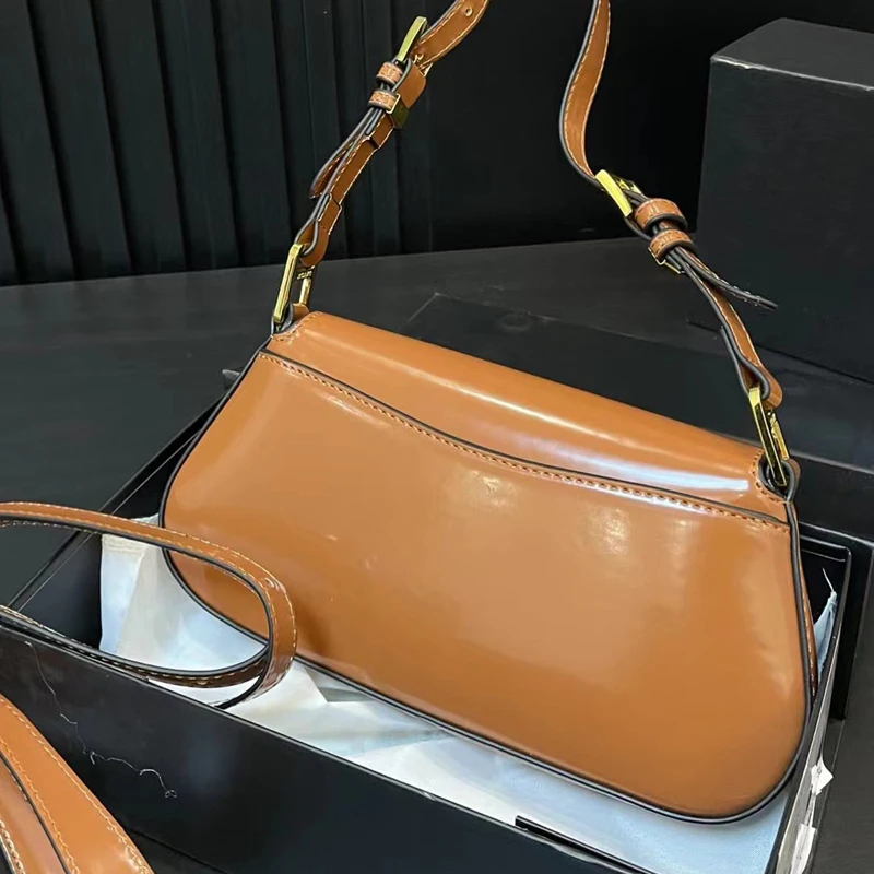 Patent Leather Underarm Bag 2024 New Daily All-match Large Capacity Handbag Glossy Cowhide Dress Party Retro Luxury Shoulder Bag