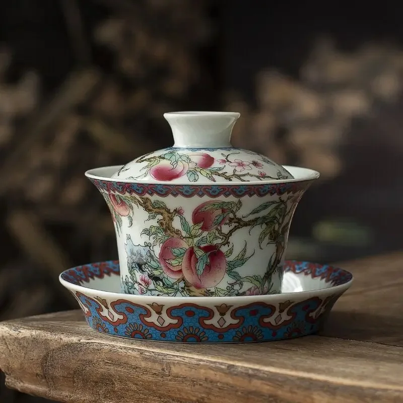 Jingdezhen Ceramic Antique Clay Shoutao Horseshoe Sancai Cover Bowl Single Hovering Tea Bowl Household Anti-Hot