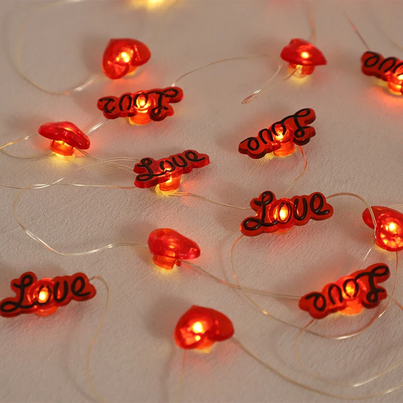 

78inch Love Heart Light String Red Heart-shaped LED Fairy Light Garland Valentines'Day Party Hanging Pendants Wedding Decoration