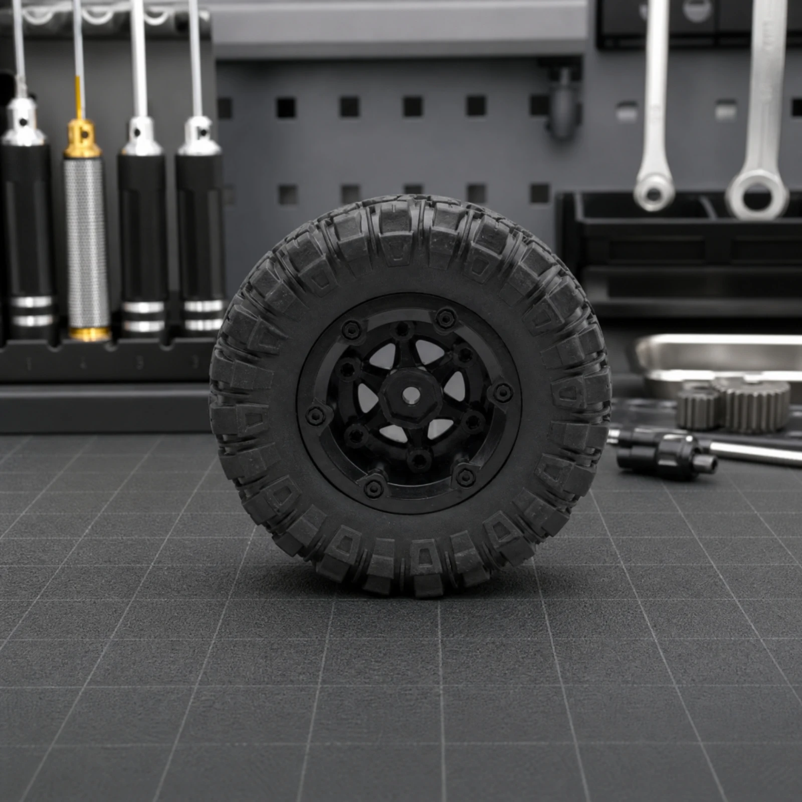 1:12 Rock-Crawling RC Rear Drivetrain Upgrade Replacement RC Drivetrain Assembly with Deep-Traction Pattern Wheel