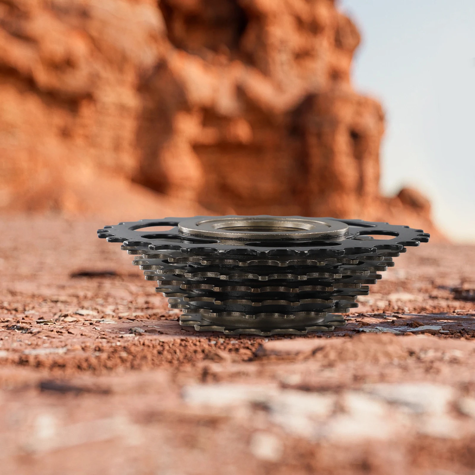 

Bike Freewheel Screw On 6/7/8 Speed 13/14 28T Suitable for Position Bicycle Parts with Smooth and Quiet Operation