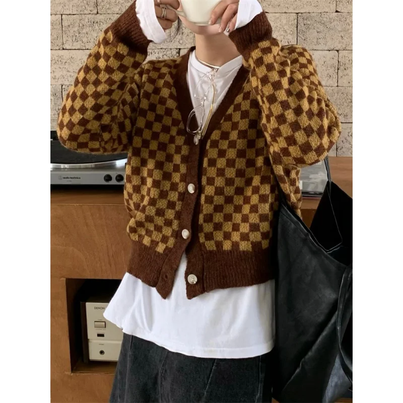 Women\'s Clothing Brown Knitting Sweater Cardigan Long Sleeves Cashmere Vintage 2024 Spring Fashion Checkered Baggy Ladies Tops