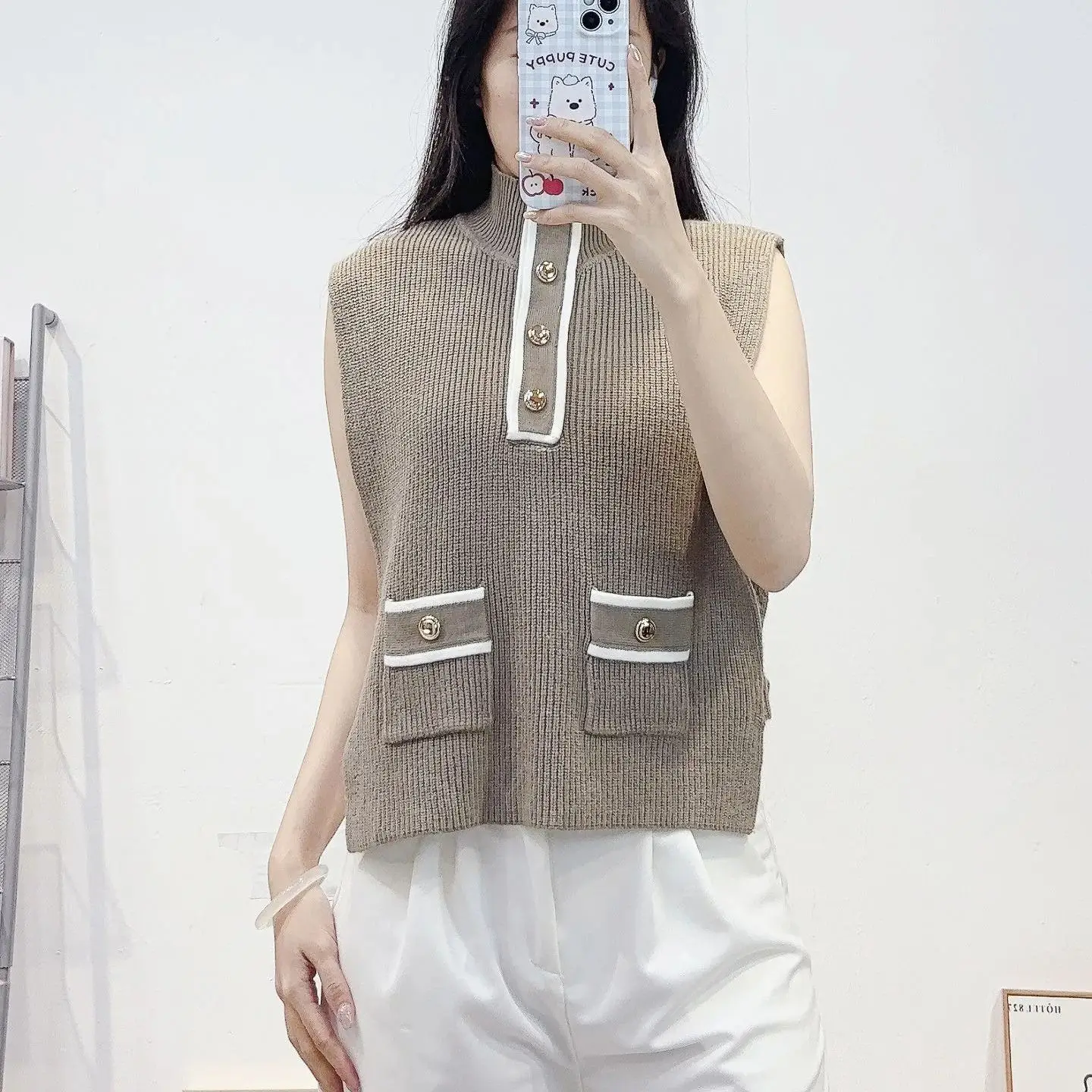 

Spring/Autumn Women Half High Neck Sleeveless Contrast Trim Solid Knit Vest Button Pocket Elegant Fashion Knitwear Top