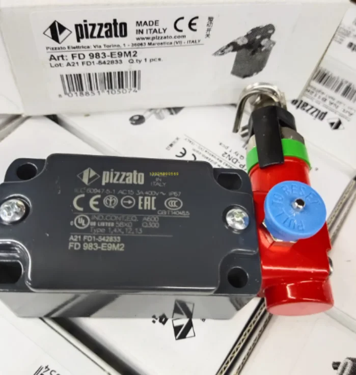 

New original pizzato FD 984 Pull switch