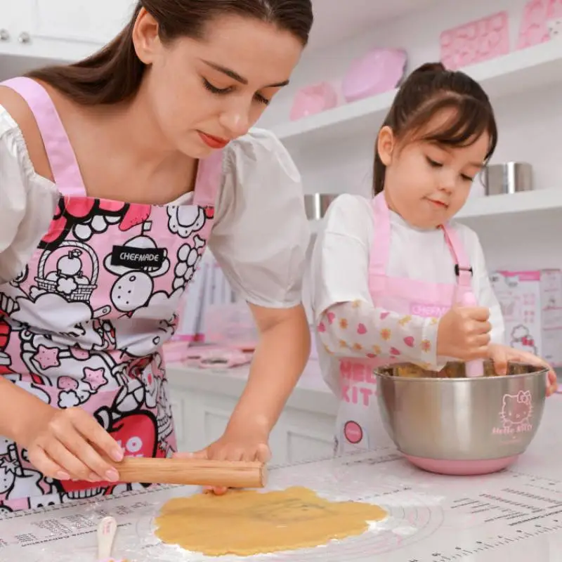 Hello Kitty Kitchen Baking Cotton Apron Household Kitchen Cooking Tools Game Tools Women Accessories Festival Party Decoration