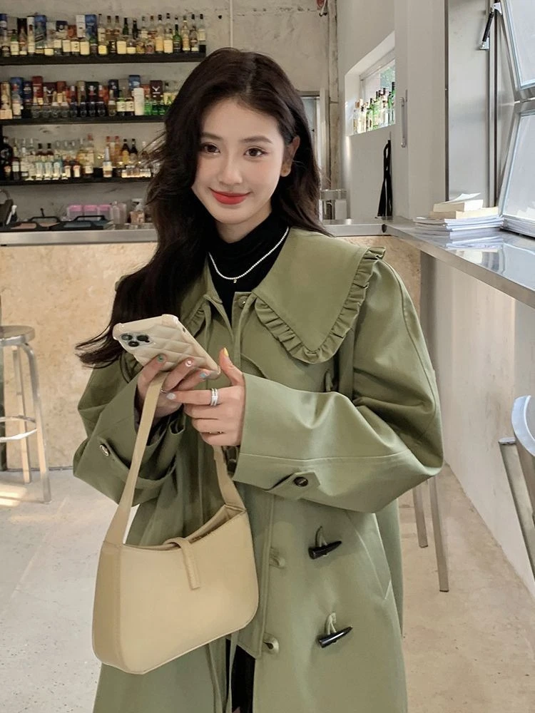 

Женский повседневный длинный плащ, весна-осень 202, свободная верхняя одежда с роговыми пуговицами и рюшами, корейский стиль, ветровка больших размеров