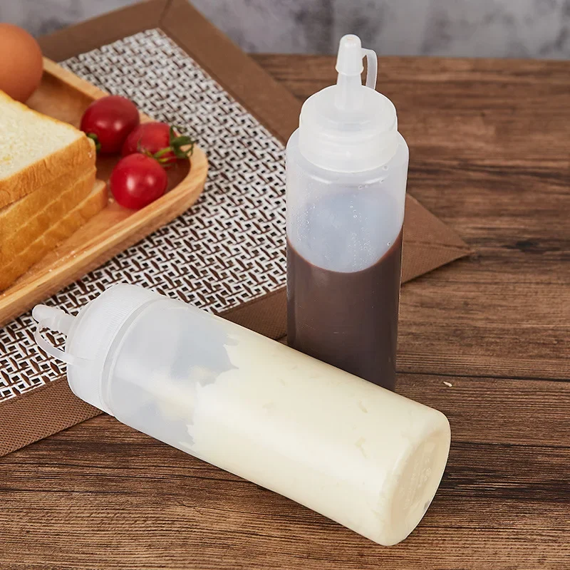 Sauce Squeeze Bottles 250/360/450/650/800ML Ketchup Bbq Salad Mustard Mayo Syrup Condiment Squirt Bottle Kitchen Gadget