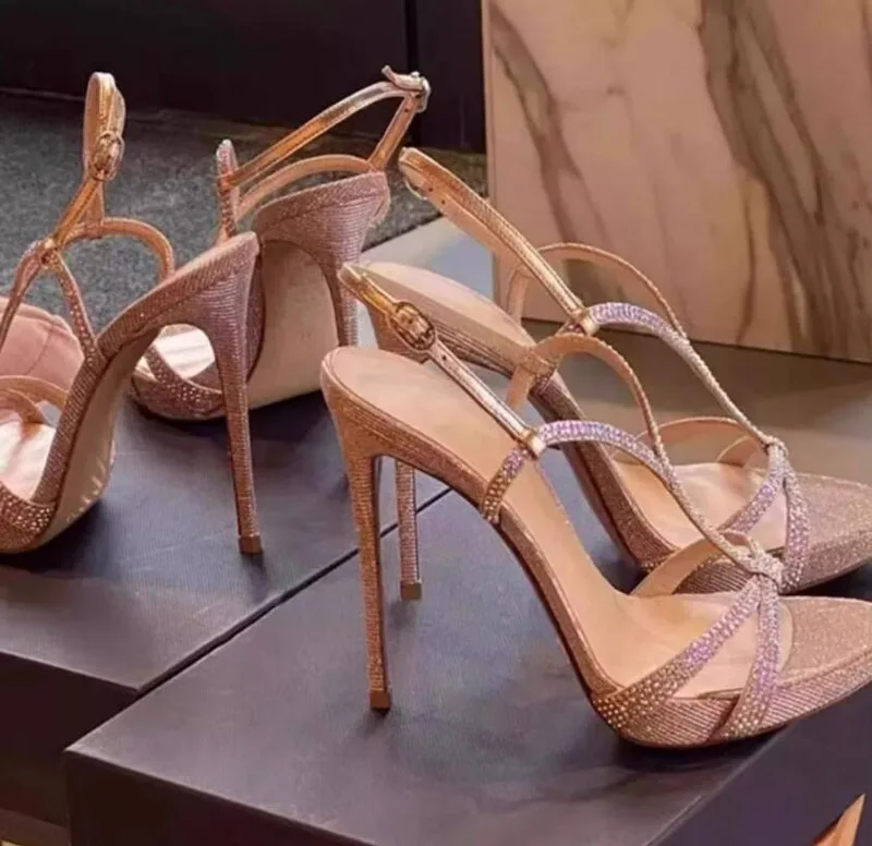 

Сексуальные сандалии на высоком каблуке с перекрестными ремешками и кристаллами, женские свадебные туфли с ремешком на щиколотке и пряжкой, с открытым носком, блестящие стразы