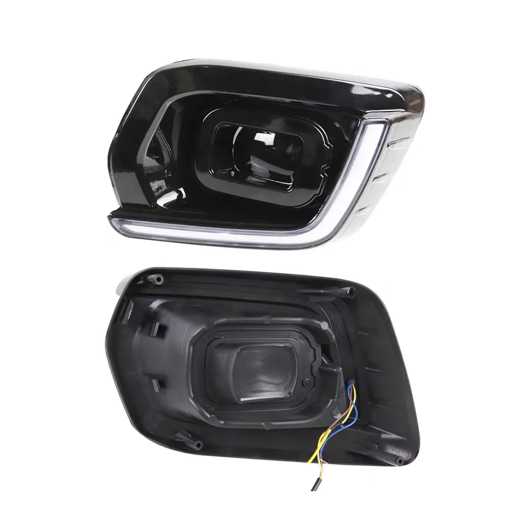 

New High Quality Auto Car Part Body Part Front Bumper Light Head Light for T8 2018