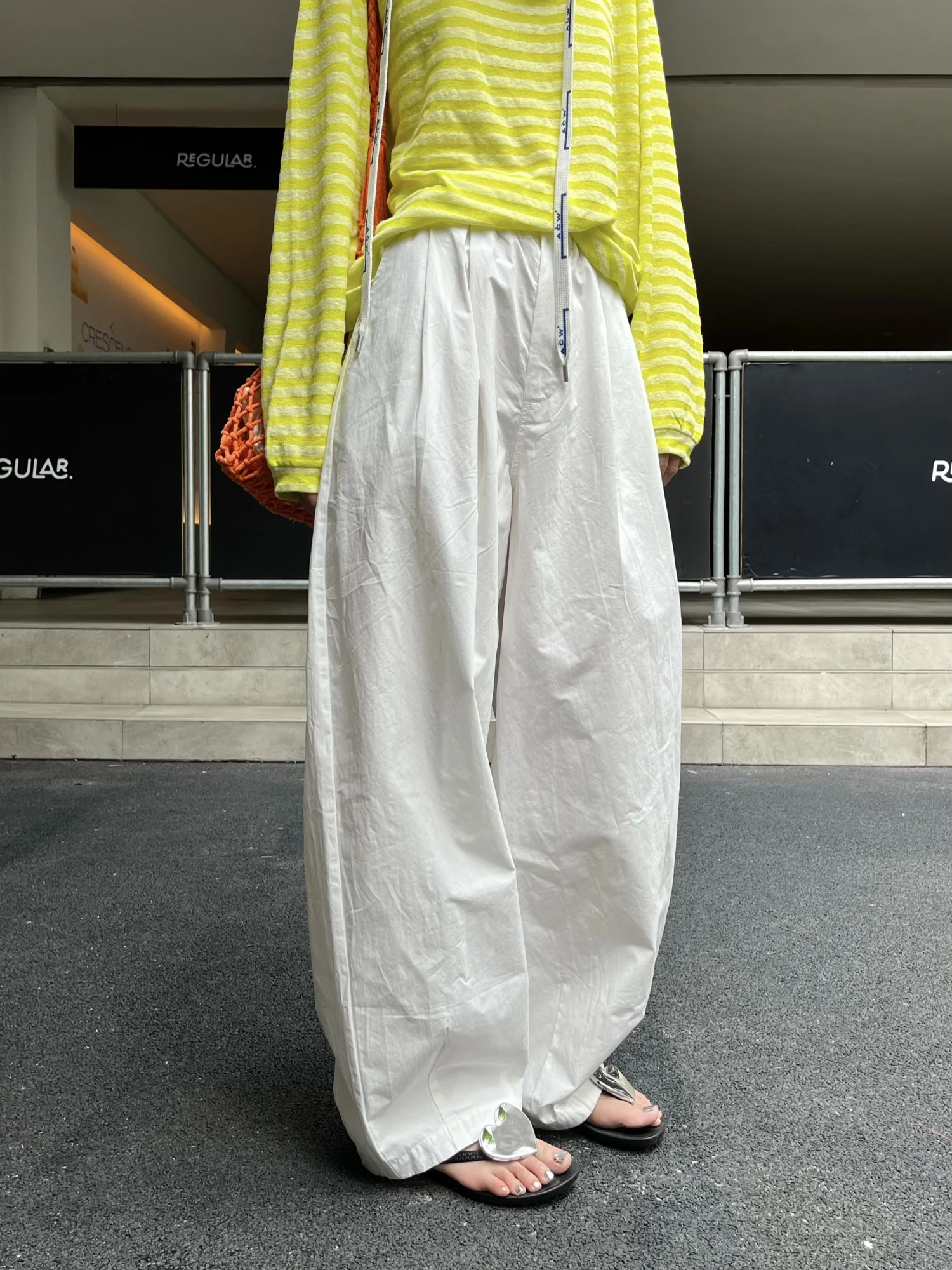 

Брюки-палаццо Aboutkeke с высокой талией, драпированные, свободного кроя, повседневные, белые, стройнящие, длинные, летние, модные женские джинсы