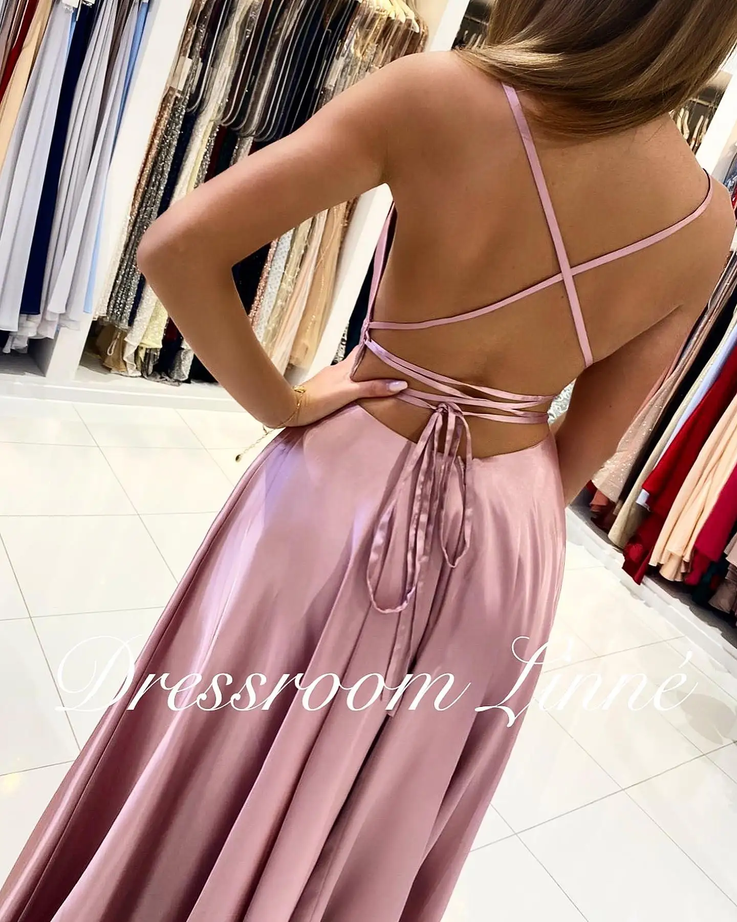 BABYONLINE Satin A-line Gown with Strappy Lace Up Back and High Skirt Slit Floor Length Wedding Bridesmaid Dresses Prom Dress