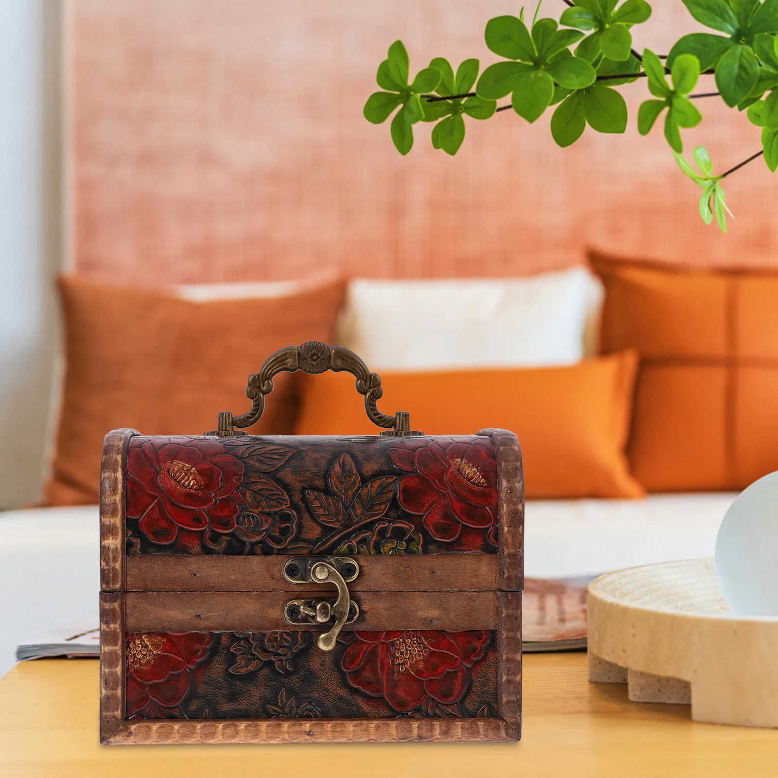 

Small Wooden Treasure Chest Vintage Jewelry Box Flower Carved Latch Decorative Storage Case Retro Trinket Organizer for Rings