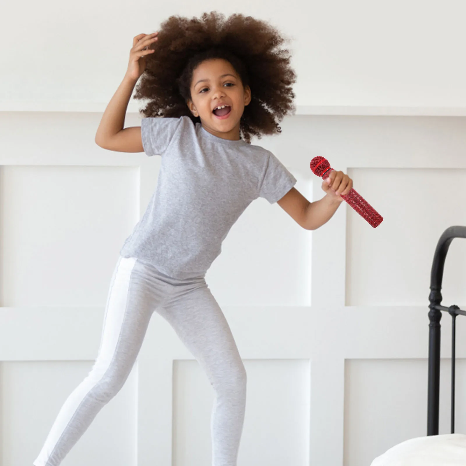 

Unique Diamond Studded Fake Microphone Prop Simulation Handheld Kid's Mic Stage Performance Toy