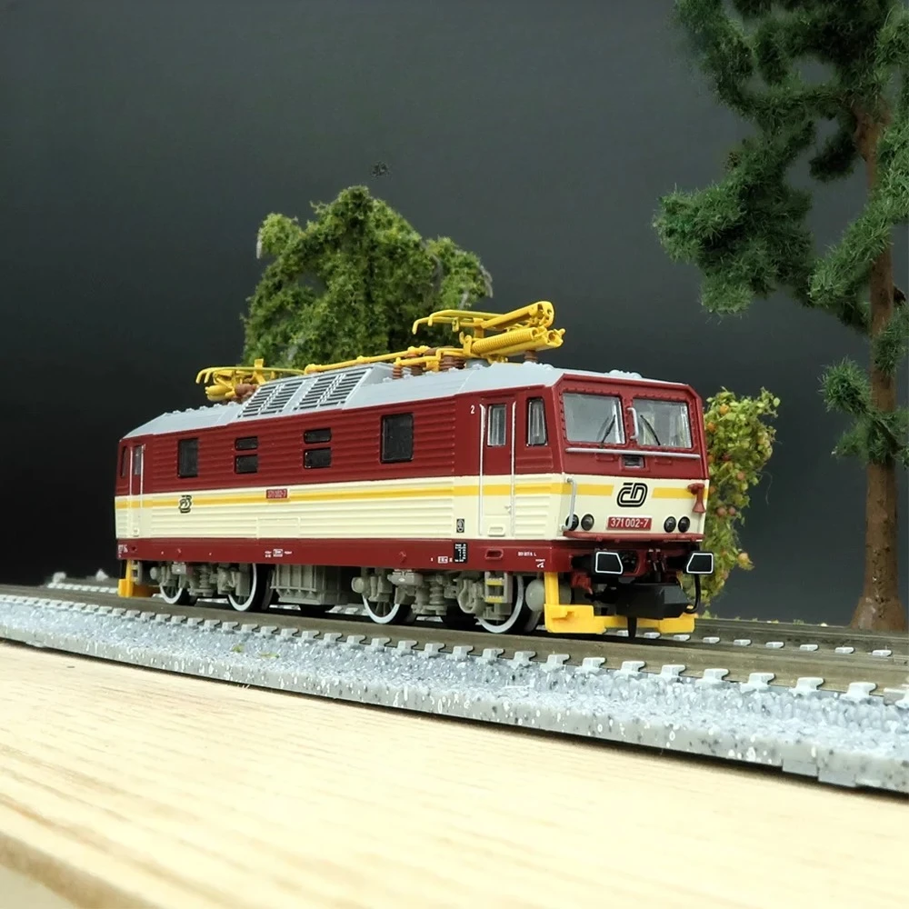 

N Scale 1/160 Train Model 7560031/7570031 E371 Electric DC/digital Sound Effects Two Train Model Toys Gifts