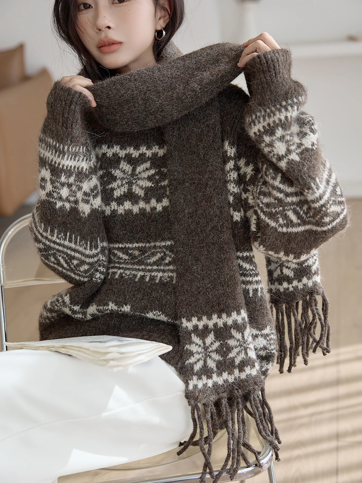 

HuiXi Knitted Coffee Colored Sweater Women's Vintage Sle Floral Embroidery Overhead Top Loose Fit Long Sve round Ne