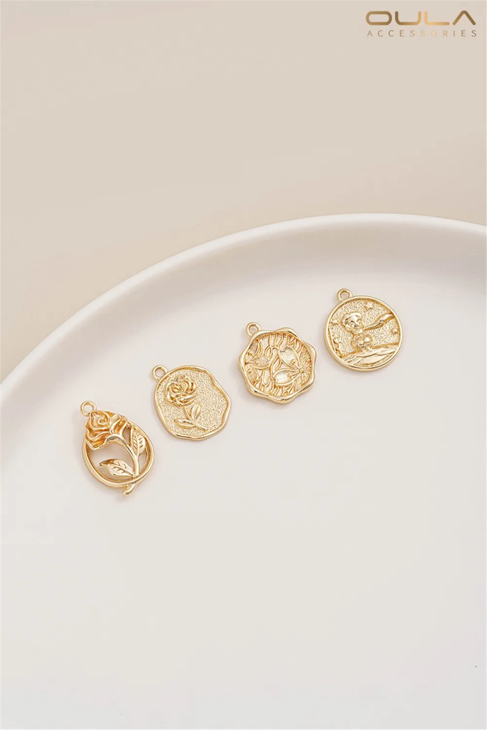 

1PCS 14K Gold Rose, Cherry Blossom, Sun Prince Round Pendant, Diy Necklace, Bracelet, Tag, Accessory and Pendant