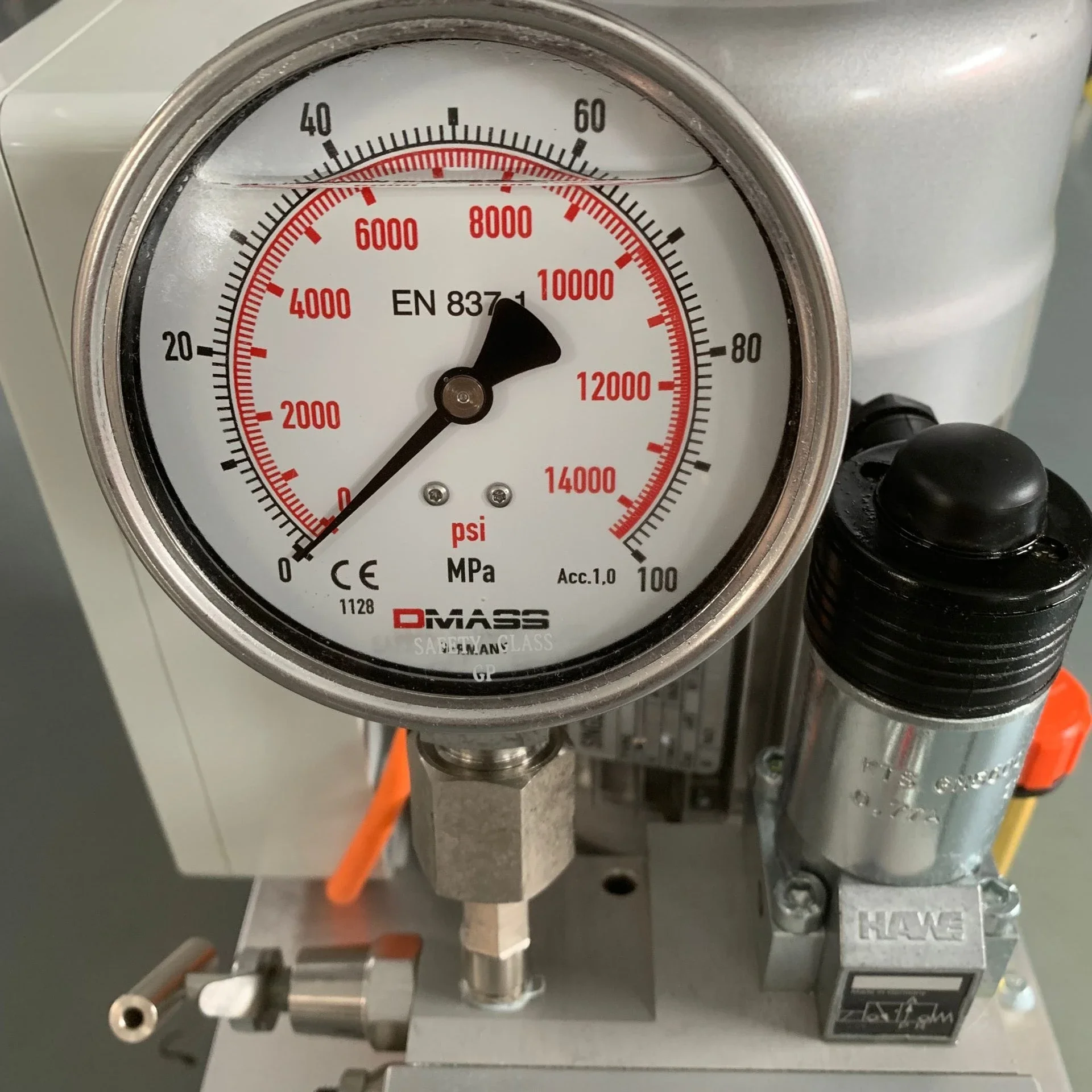 PW1-2205 700 Bar Super High Pressure Lightweight Hydraulic Torque Wrench Pumps