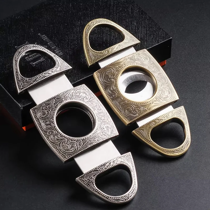 

2026 New Bronze Silver Color Embossed Design Hole Dia. 24mm Metal Cigar Cutter Guillotine Cigarette Cutting Tool with Gift Box