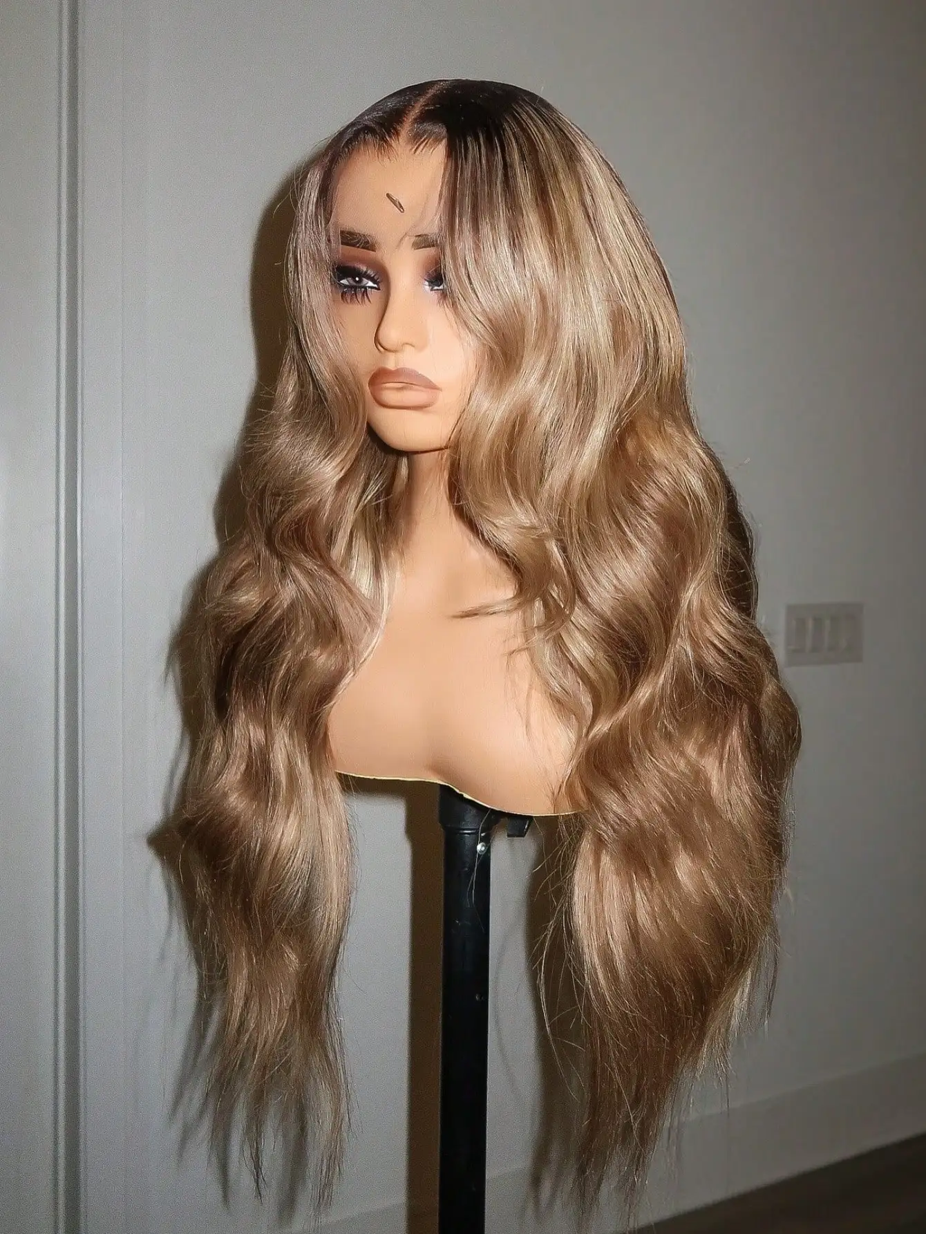 34 Inch Highlight 4 27 Colored Body Wave 13x4 Transparent Lace Frontal Wig Brazilian Pre Plucked With Baby Hair Honey Blonde Wig image 3