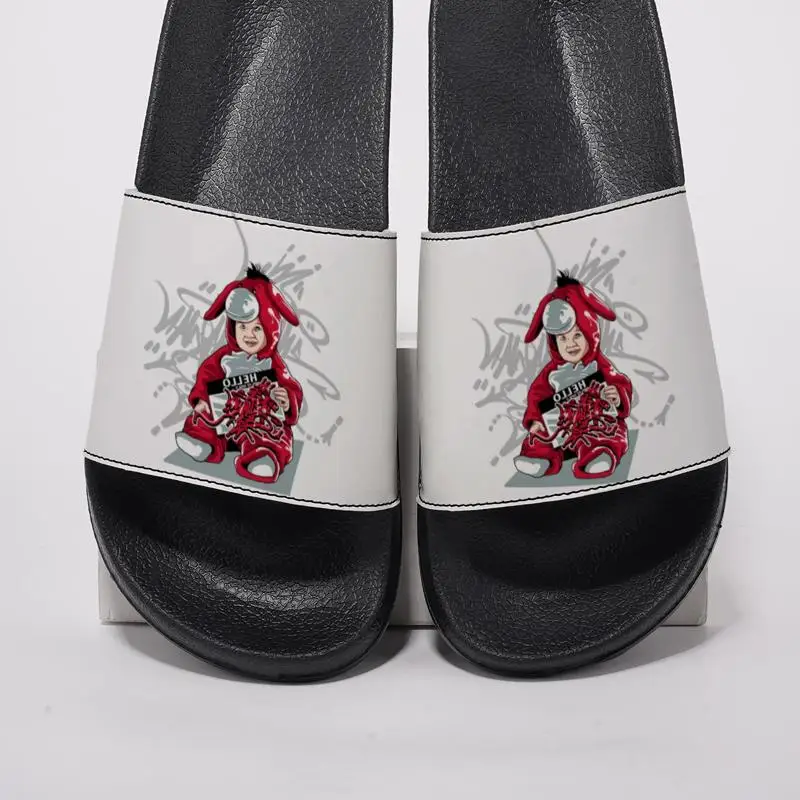 Ladies Men's home slippers，Cartoon-style design，Comfortable and soft material，Suitable for indoor wear，The ideal choice for home