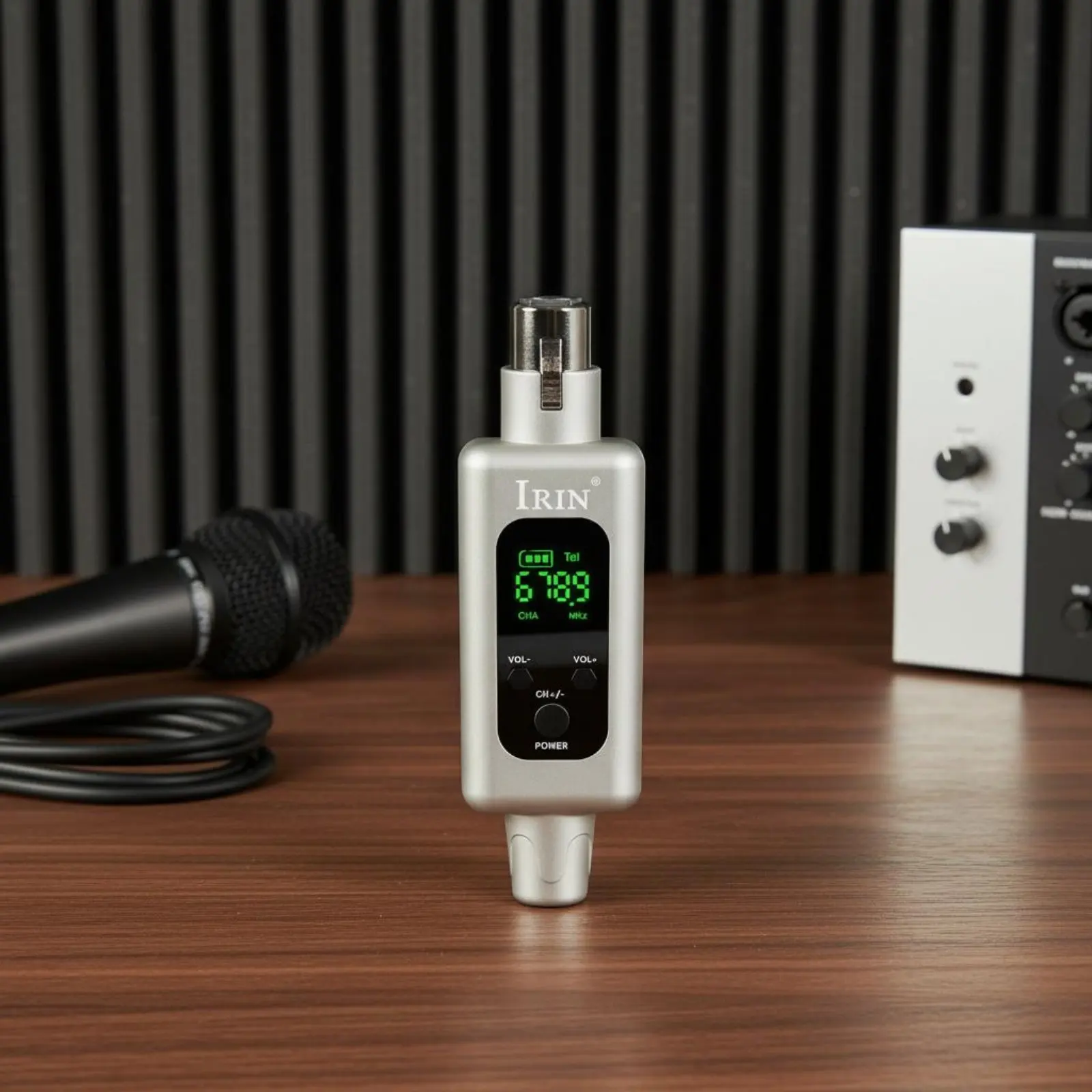 

3 Pieces 2.4G Audio Transmitter Transmitter Plug and Play Wireless Instrument Adapter Wireless XLR Adapter Digital Display