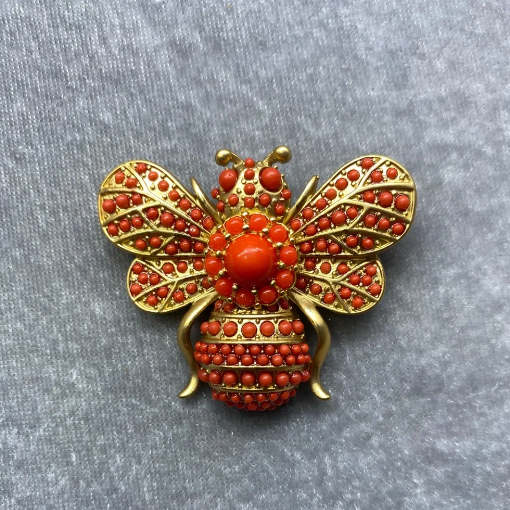 

European and American Fashion Trendy Bee Series Full Diamond Brooch