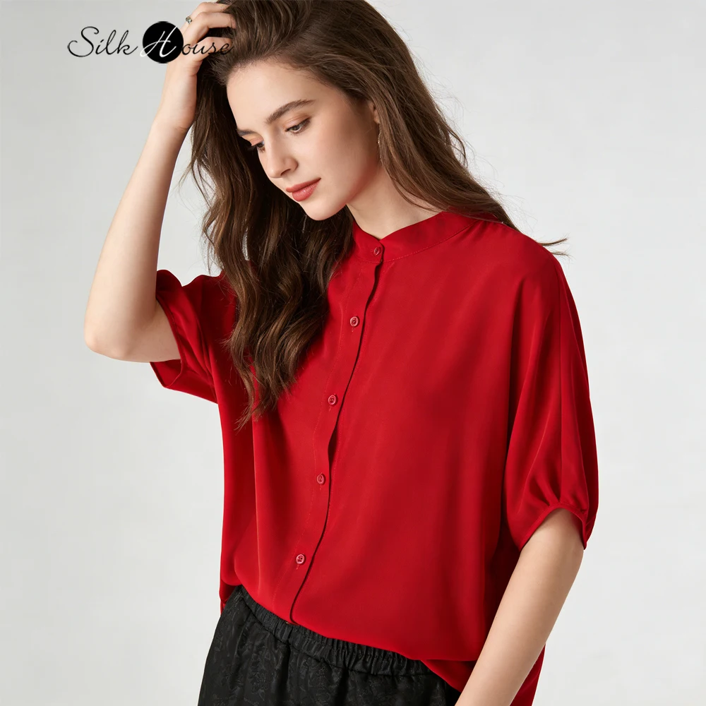 

Женская модная летняя новинка 2026 года: рубашка из 100% натурального шелка креп-де-шин (20 мм, тяжелый вес) с рукавами «летучая мышь» и воротником-стойкой, красная
