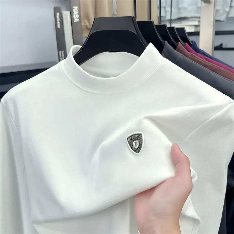 

Luxury brand premium velvet long sleeve T-shirt men's fashion letter badge embroidered pullover soft comfort autumn new sweater