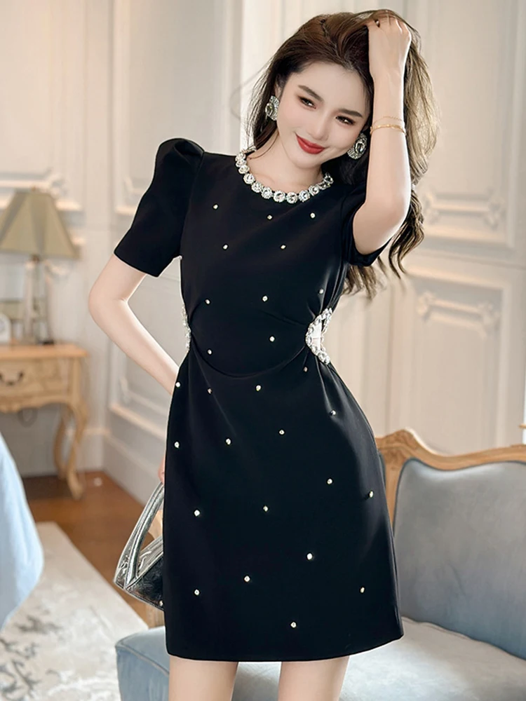 Robes noires brillantes évidées pour femmes, taille découpée, robe courte, robe de soirée de banquet, Sweet Lady, élégante et éducative, défilé de mode