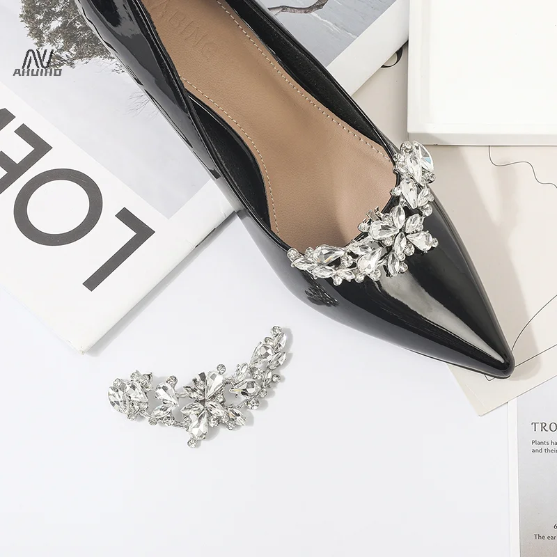 1Pc Buty damskie Kwiatowa klamra DIY Rhinestone Klips do butów Odpinane buty ślubne Wysoki obcas Akcesoria do butów Błyszczące ozdoby do butów