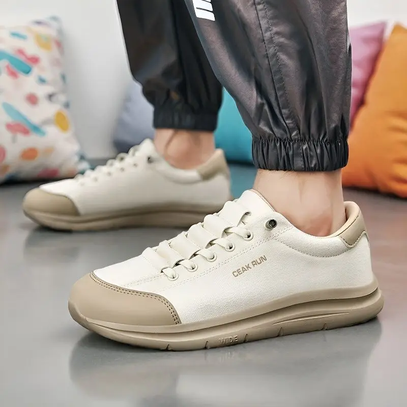 New men's daily fashion casual soft and comfortable men's outdoor sports shoes lightweight men's widened running shoes