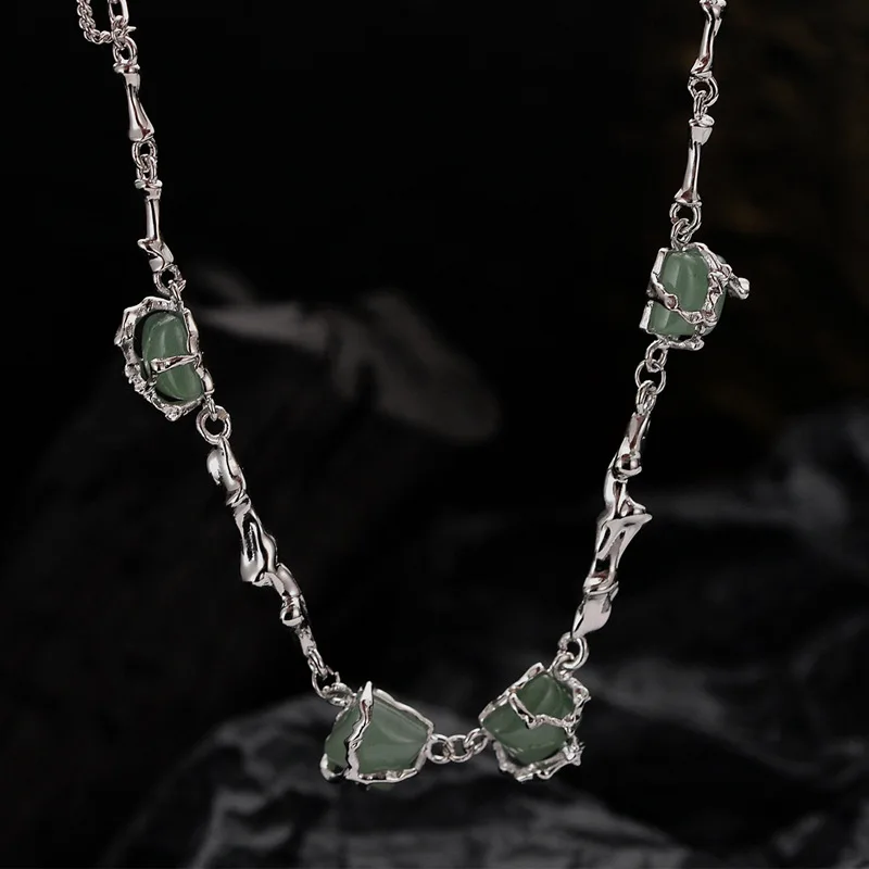 F.I.N.S New Chinese Style Gem Necklace S925 Sterling Silver Bamboo Series Green Aventurine Jade Irregular Clavicle Chain Jewelry