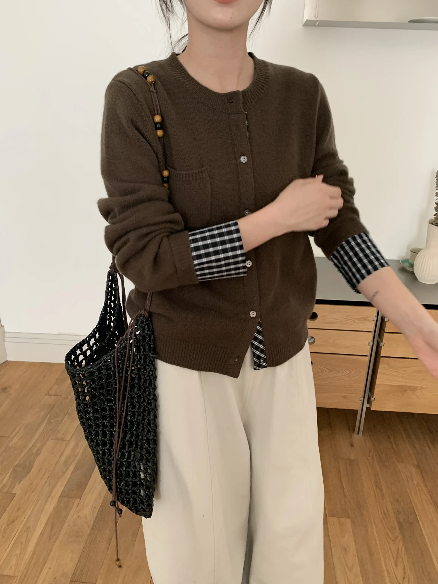 

Faionable Plaid Single Button Knitwear Sweater Autumn Winter Slimming Casual Soft Warm Square id Design Ladies Cardigan