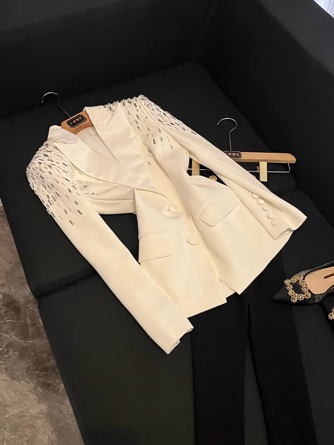 

Новинка 2025 года, высококачественный женский костюм для похудения с поясом и бриллиантами, топ с верхом тела D345 для поездок на работу, длинный...