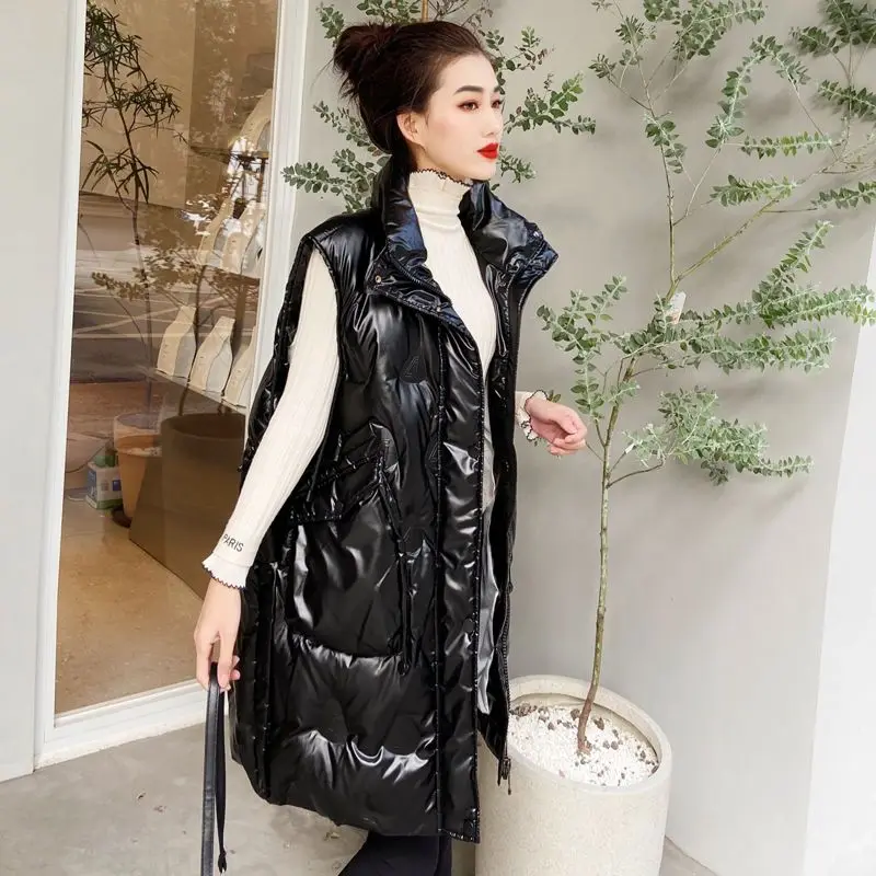 

Новинка 2024, зимнее женское теплое пальто с отложным воротником, на молнии, без рукавов, яркий пуховой жилет, свободный, утепленный, приталенный силуэт, B385